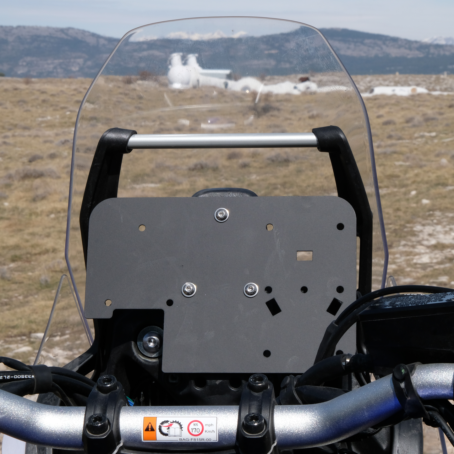 Black Aluminum Phone Holder - TFT Screen Shift Plate for Yamaha Ténéré 700 (2nd Generation)