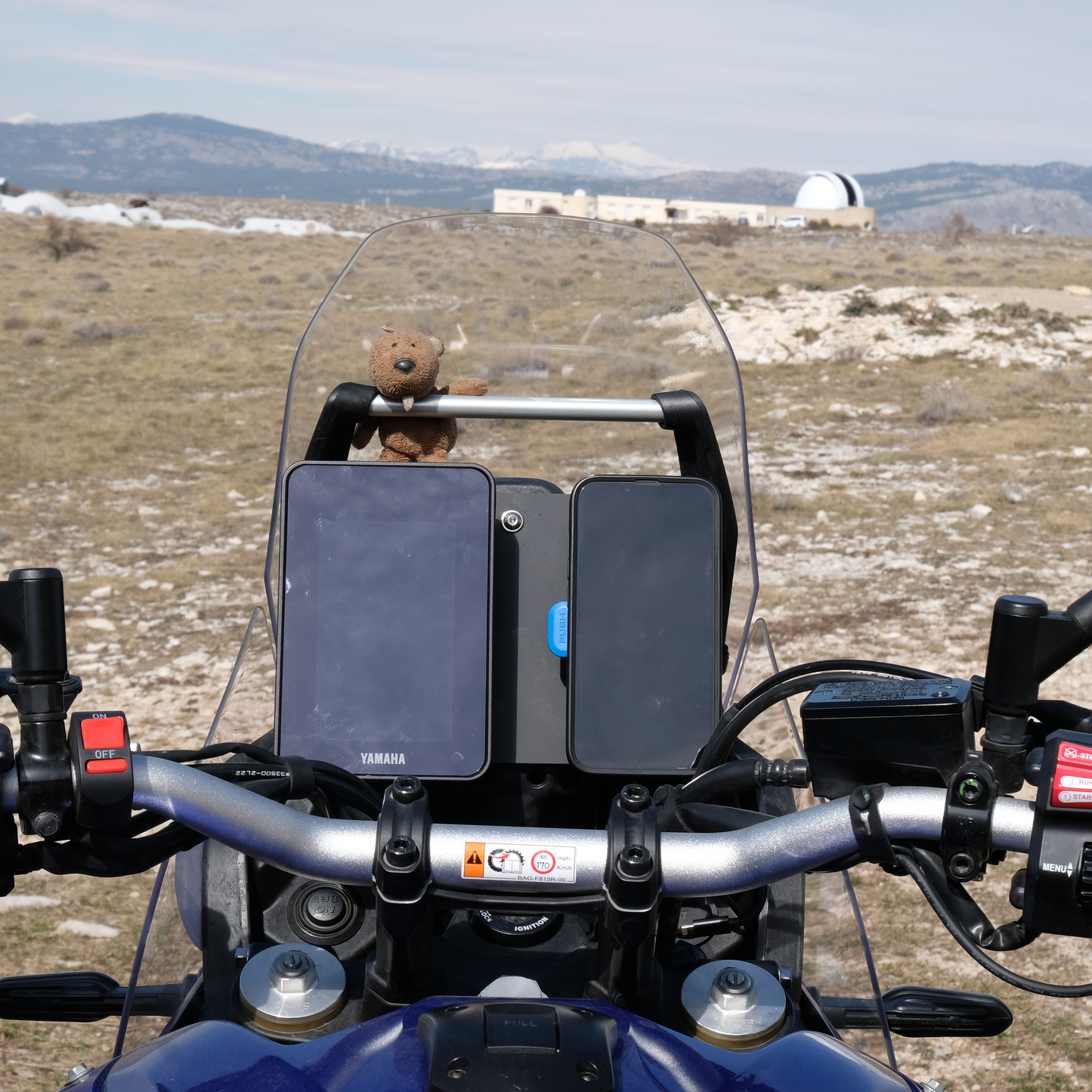 Black Aluminum Phone Holder - TFT Screen Shift Plate for Yamaha Ténéré 700 (2nd Generation)